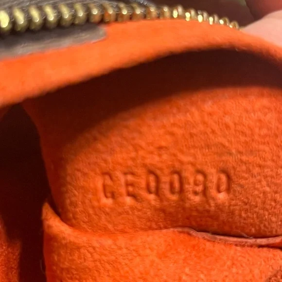 Louis Vuitton Brown and Tan Checkered Shoulder Bag - Picture 14 of 14